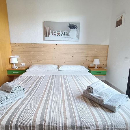 Venusilia Apartment - Free Parking Aci Castello Kültér fotó